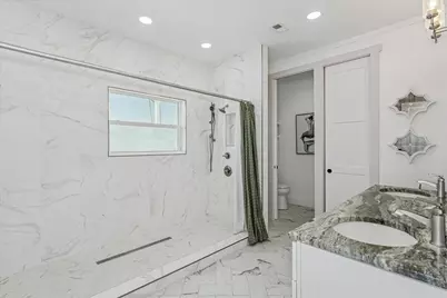 7515 Gulf Boulevard, Navarre, FL 32566 - Photo 21