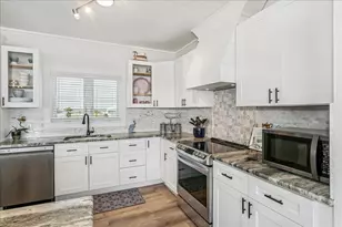 7515 Gulf Blvd, Navarre, FL 32566 - Photo 11