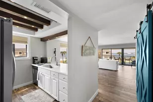 900 Fort Pickens Rd, Pensacola Beach, FL 32561 - Photo 11