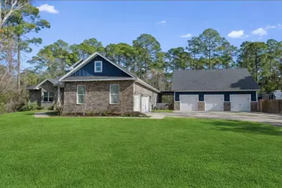6808 Santa Clara Drive, Navarre, FL 32566 - Photo 7