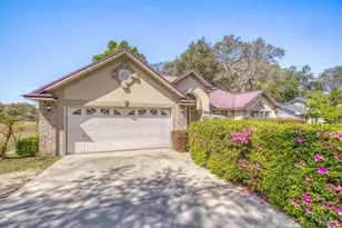 321 Skyline Cir, Crestview, FL 32539 - Photo 3