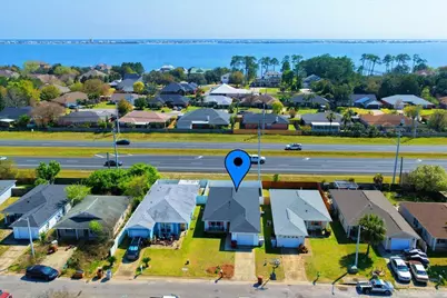 7666 Chablis Circle, Navarre, FL 32566 - Photo 19