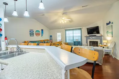 2824 Winners Circle Drive, Navarre, FL 32566 - Photo 5