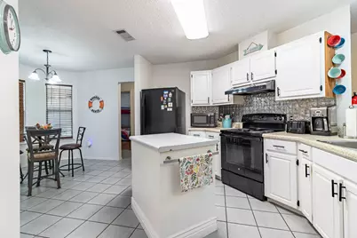 2824 Winners Circle Drive, Navarre, FL 32566 - Photo 13