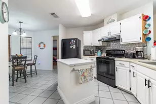 2824 Winners Cir Dr, Navarre, FL 32566 - Photo 13