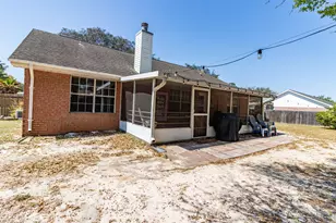 2824 Winners Cir Dr, Navarre, FL 32566 - Photo 41