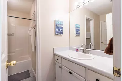 2824 Winners Circle Drive, Navarre, FL 32566 - Photo 19