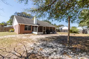 2824 Winners Cir Dr, Navarre, FL 32566 - Photo 37