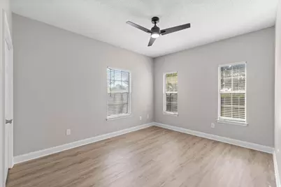 2253 Fulva Drive, Navarre, FL 32566 - Photo 13