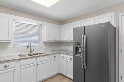 2253 Fulva Drive, Navarre, FL 32566 - Photo 7