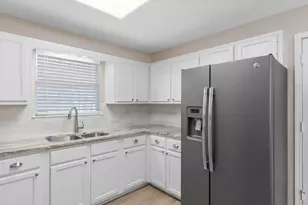 2253 Fulva Dr, Navarre, FL 32566 - Photo 7