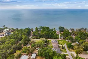 1911 Ladybird Ln, Gulf Breeze, FL 32563 - Photo 41