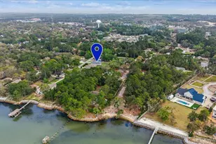 1911 Ladybird Ln, Gulf Breeze, FL 32563 - Photo 47