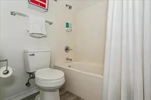 8573 Gulf Blvd, Navarre, FL 32566 - Photo 25