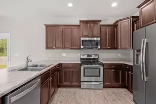 8645 Bucklebury Dr, Pensacola, FL 32507 - Photo 9