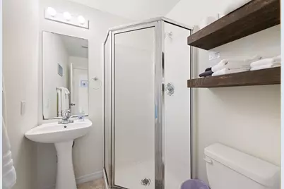 8436 Gulf Boulevard #UNIT 233, Navarre, FL 32566 - Photo 19