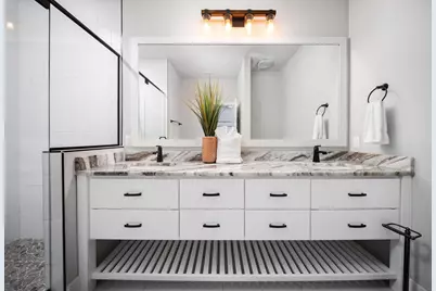 311 N 8th Avenue N, Pensacola, FL 32501 - Photo 29