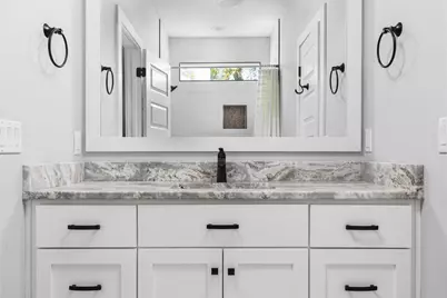 311 N 8th Avenue N, Pensacola, FL 32501 - Photo 35