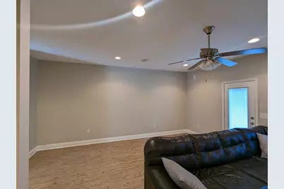 8776 Brown Pelican Circle, Navarre, FL 32566 - Photo 5