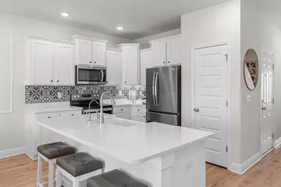 4 Redbird Loop #30, Destin, FL 32541 - Photo 5