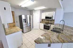 9475 Pine Lily Ct, Navarre, FL 32566 - Photo 5