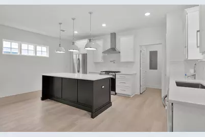 17 N L Street N, Pensacola, FL 32502 - Photo 11