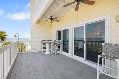 1440 Paradise Point Drive #UNIT 6, Navarre, FL 32566 - Photo 23