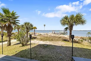 1440 Paradise Point Dr, Navarre, FL 32566 - Photo 39