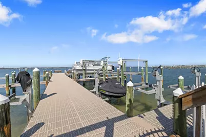 1440 Paradise Point Drive #UNIT 6, Navarre, FL 32566 - Photo 41