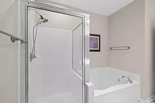 1440 Paradise Point Dr, Navarre, FL 32566 - Photo 31