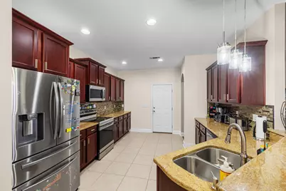 3504 Topaz Circle, Navarre, FL 32566 - Photo 13
