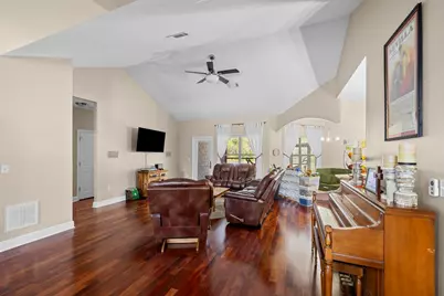3504 Topaz Circle, Navarre, FL 32566 - Photo 17