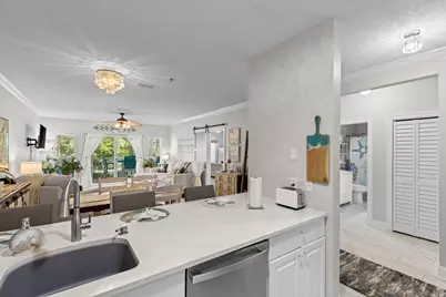 5 Laguna Street #203, Fort Walton Beach, FL 32548 - Photo 9