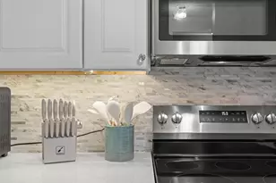 5 Laguna St, Fort Walton Beach, FL 32548 - Photo 13