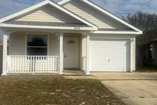 5574 Huntleigh Pl, Gulf Breeze, FL 32563 - Photo 1