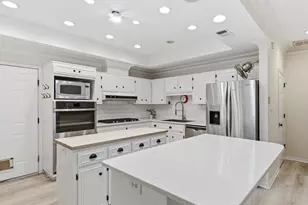 2437 W Bayshore Road W, Gulf Breeze, FL 32563 - Photo 3