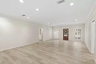 2437 W Bayshore Road W, Gulf Breeze, FL 32563 - Photo 11