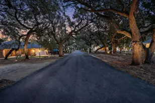 2437 W Bayshore Road W, Gulf Breeze, FL 32563 - Photo 49