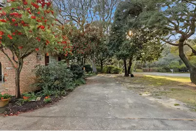 2437 W Bayshore Road W, Gulf Breeze, FL 32563 - Photo 37