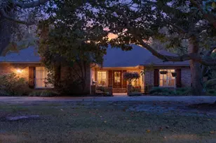 2437 W Bayshore Road W, Gulf Breeze, FL 32563 - Photo 47