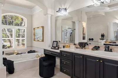 2835 Pebble Beach Drive, Navarre, FL 32566 - Photo 31