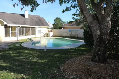 1925 Catamaran Drive, Navarre, FL 32566 - Photo 19