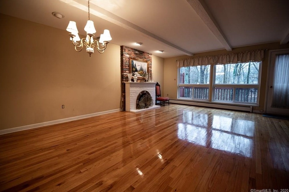 114 Worth Ave, New Haven CT 06518-3405 exterior