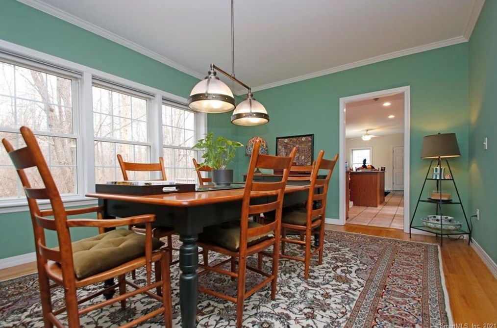 10 Windy Hill Rd, West Redding CT  06896-2700 exterior