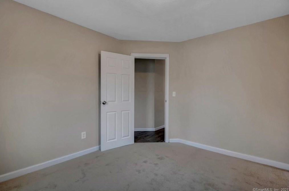 199 Coe Ave, New Haven CT 06512-4725 exterior