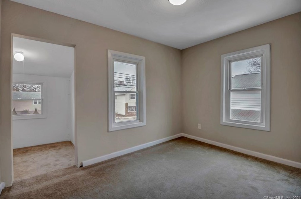 199 Coe Ave, New Haven CT 06512-4725 exterior