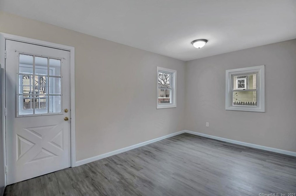 199 Coe Ave, New Haven CT 06512-4725 exterior