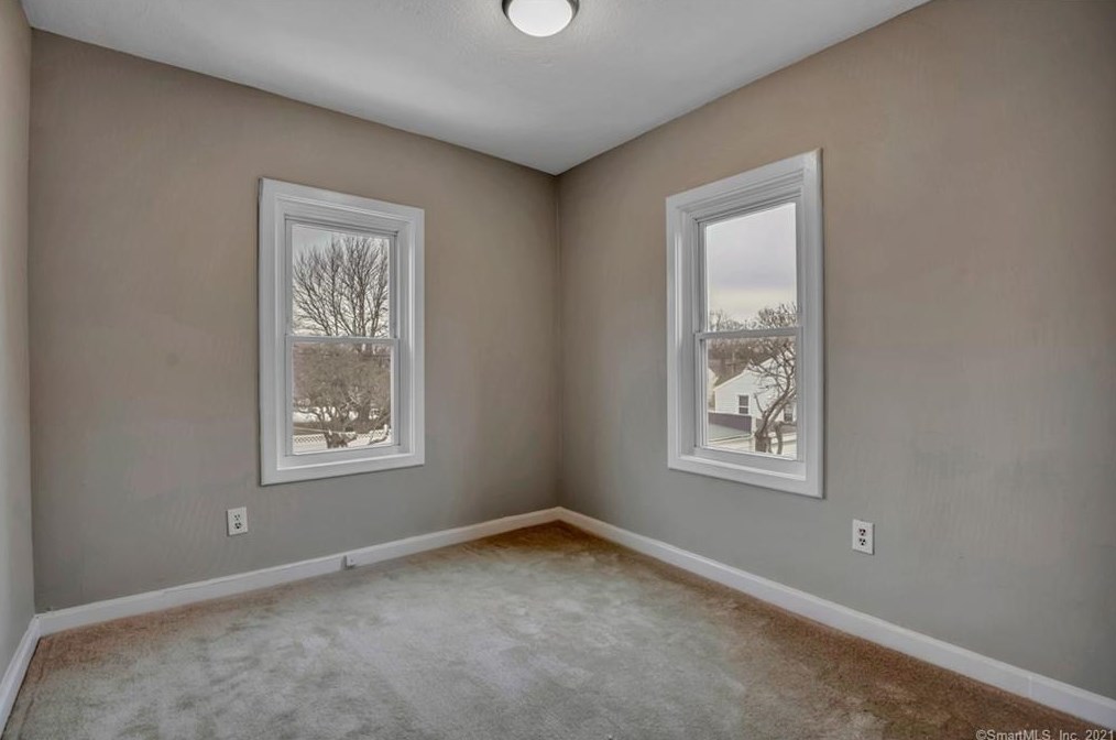 199 Coe Ave, New Haven CT 06512-4725 exterior