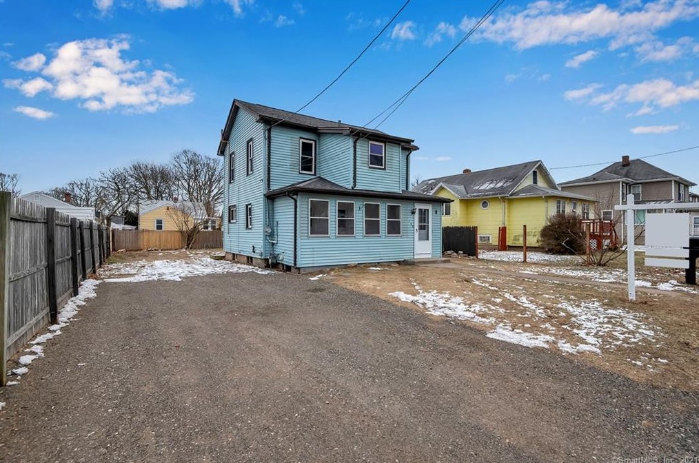 199 Coe Ave, New Haven CT 06512-4725 exterior