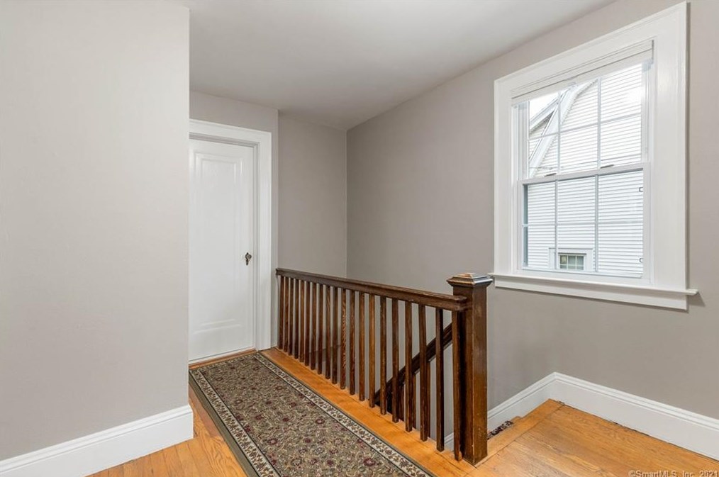 121 Central Ave, New Haven CT 06516-6731 exterior